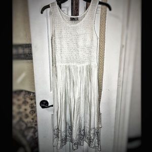 White Midi-Dress or Beachy Cover-Up (Size M)
